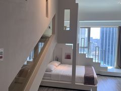 -芷迹江景酒店(五一广场汇景城店)