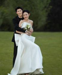 点击看大图 -挪娅婚纱摄影皇家会所