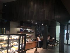 面包甜点陈列柜-星巴克臻选(广州高德置地秋广场店)