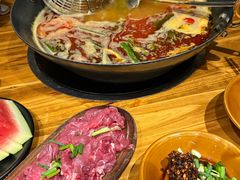-贵厨酸汤牛肉(小十字店)