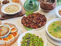 -怡得饭庄·30年老店·宋大妈昆明菜