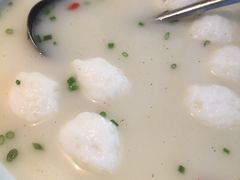 -魏铭鱼头捞饭(晋阳路店)