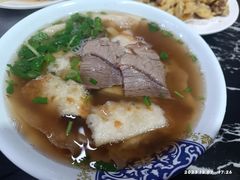 -赵氏牛肉罩火烧