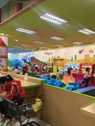 -莫莉幻想儿童乐园(武汉经开永旺店)