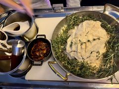 海盐脆壳夏多布里昂牛排-上海和平饭店华懋阁 Cathay Room