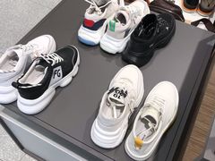 -hotwind热风(国际商场店)