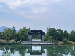 -雅达·阳羡溪山小镇中心