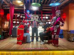 -老滇山寨•云南特色菜•地方菜•民族风情歌舞表演(金碧店)