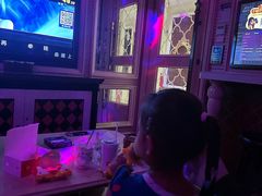 -自由港KTV(王子公主金平店)