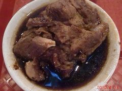 -毛山稿肉骨茶