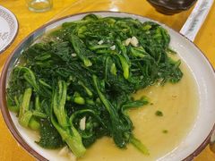 -正宗鸡饭粤香酒家(朱村店)