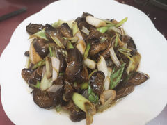葱爆海参-安吉海鲜中餐厅ANJI CHINESE Restaurant
