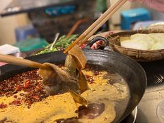 -岗上渣渣老火锅(两路口店)