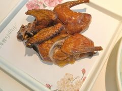 -金海华·赫本时光城市风尚餐厅(现代传媒广场店)