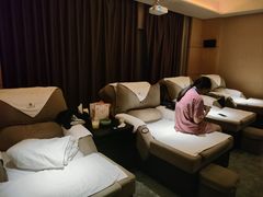 -金色印象·4K影院式足体养生(南滨印象店)