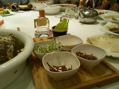 -一家人(南京路店)