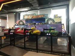 -嗨翻Hi-Fun竞技主题乐园·蹦床团建生日聚会(五棵松华熙店)