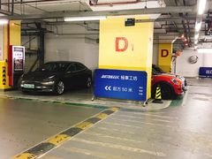 -环球港-停车场