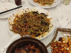 -鑫巴蜀小镇 · 水煮鱼专研店(玉桥店)
