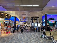 -王权免税店(普吉机场店)