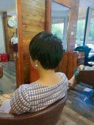 -爱美丽科技美肤中心