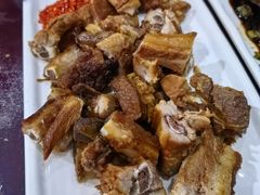 -老鼎万春卤菜(五代传承创始老店)