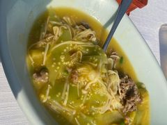 酸汤肥牛-小城故事·地道宁波味(月湖盛园店)