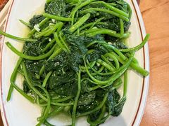 -小白的·非遗东方烤乳猪·海南菜连锁餐厅(椰梦长廊外贸路店)