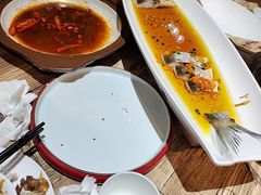 -香山湖家家宴(中山陵店)