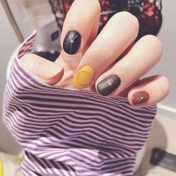 -Pink You美甲美睫纹绣定制中心