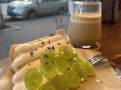 -C.Y Cafe