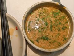 -左庭右院鲜牛肉火锅(金山万达店)