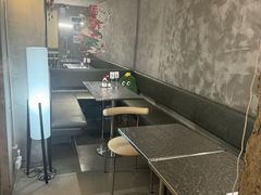 -粉八·云南米线·建水烧烤(常熟路店)