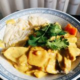 鸡腿奶味咖喱拌面