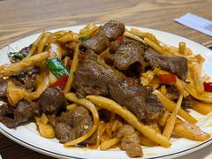 -牛八宝桂林米粉(八里庄店)