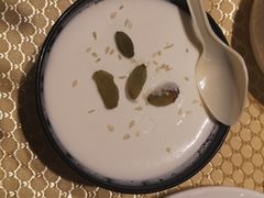 哈萨克酸奶-巴扎美食·新疆菜·西域歌舞表演餐厅(新疆大厦店)
