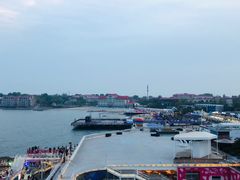 -北戴河碧螺塔海上酒吧公园