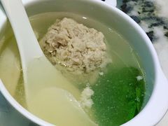 狮子头-蔼若春.传承三十年云南菜(金碧公园店)