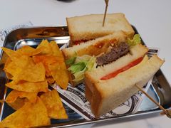 安格斯厚牛芝士三明治-愉市 Hippy Market(香榭里花园店)