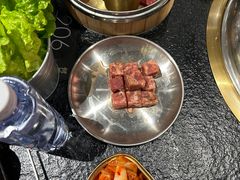 -何发发和牛烧肉·鳗鱼榴莲放题自助(乐峰广场店)