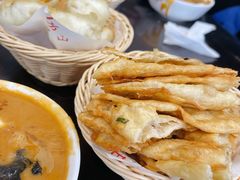 油饼-方中山胡辣汤(成都首店)