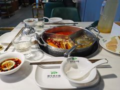 -潮牛壹号鲜牛肉火锅(世界城广场店)