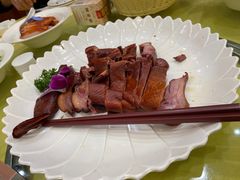 -山明水秀大饭店