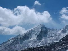 -亚拉雪山风景区