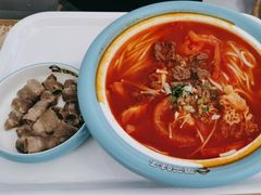 -灵芝妹子海鲜米线(劳动公园店)