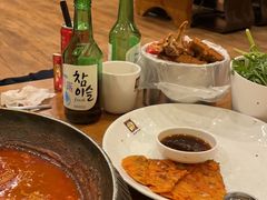 -喇喇排骨火锅·传统韩式脊骨汤(望京西园总店)