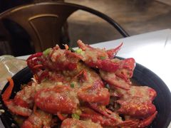 -巴厘龙虾·榜首油焖大虾(音乐学院·沿江酒馆店)