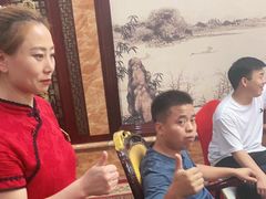 -皇宫大酒店