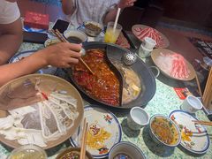 -鸿姐老火锅(静安店)