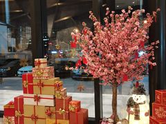 -和颐至尊酒店(上海徐家汇桂林公园地铁站店)